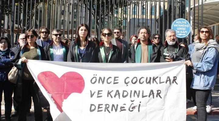 Refakatsiz itiraz